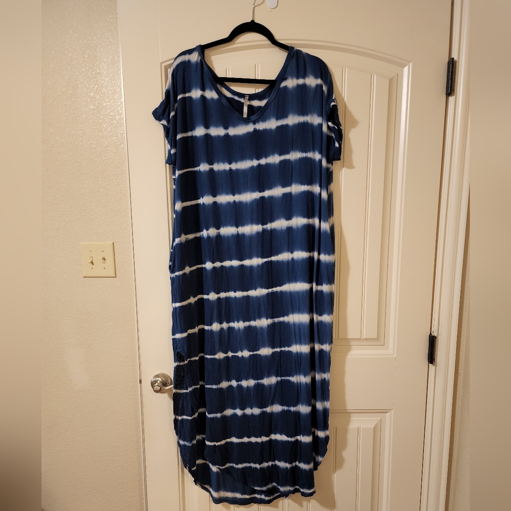 Tie Dye Stripe Maxi Dress